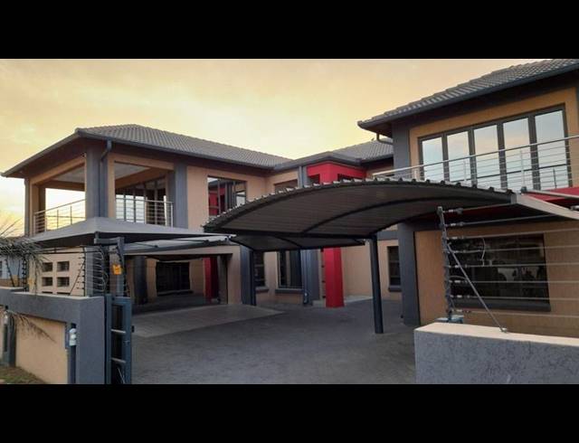 5 BEDROOM HOUSE FOR SALE IN AERORAND